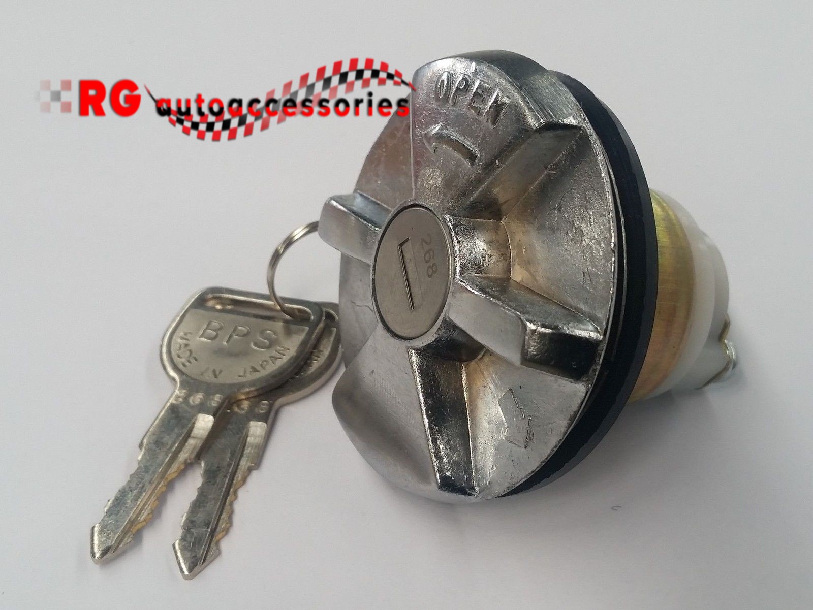 TOYOTA HILUX LANDCRUISER CELICA COROLLA LOCKING PETROL CAP (1)